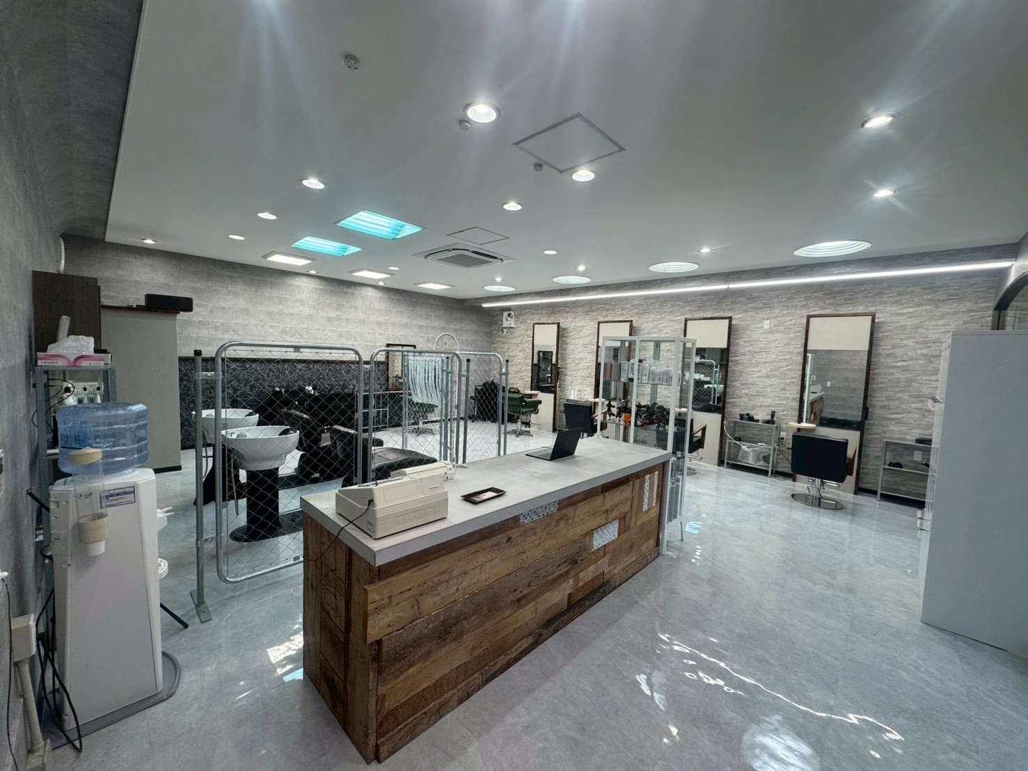 【堺市・和泉市・高石市】堺市中区美容室店舗内装工事